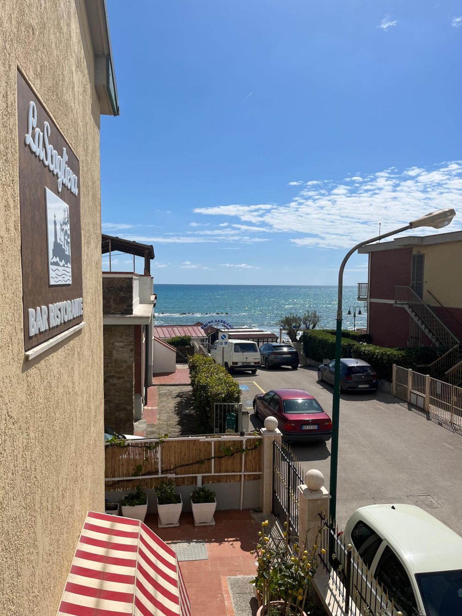 Albergo La Scogliera Castiglione della Pescaia Exterior photo